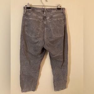 High-Rise Curve Love Crop Mom Jeans